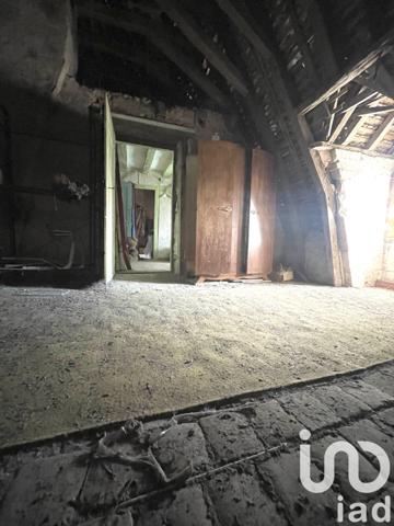 Demeure 7 pièces de 143 m² à Mézières-en-Brenne (36290)