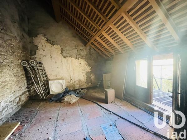 Demeure 7 pièces de 143 m² à Mézières-en-Brenne (36290)