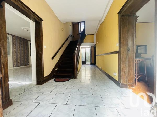 Demeure 7 pièces de 143 m² à Mézières-en-Brenne (36290)