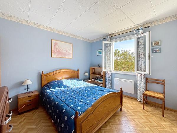 Maison de plain-pied 4 pièces à Mail avec terrasses