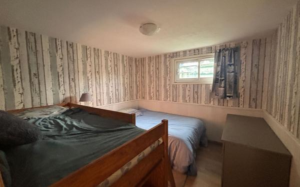 Maison à vendre    6 pièces •  Pont-l'Abbé-d'Arnoult