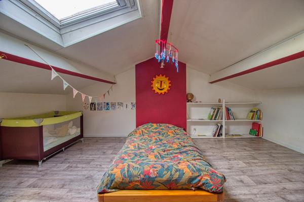 Maison albigeoise atypique 154m2 aves terrasse et jardin intimiste