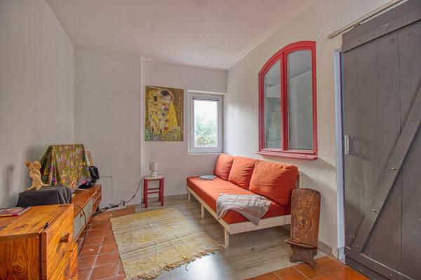 Maison albigeoise atypique 154m2 aves terrasse et jardin intimiste