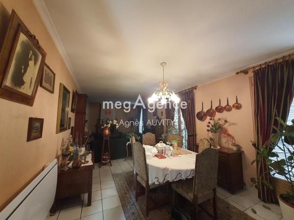 Maison à Domérat, 03410 - 6 pièces 100m²