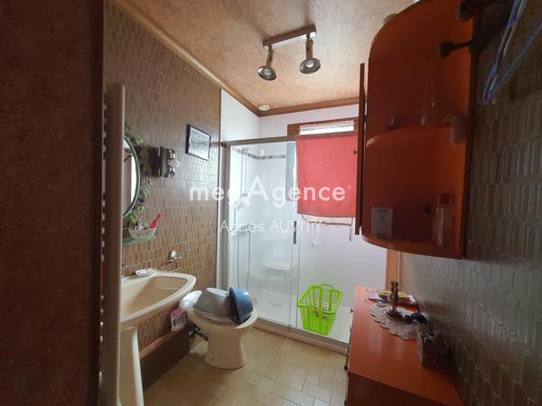 Maison à Domérat, 03410 - 6 pièces 100m²