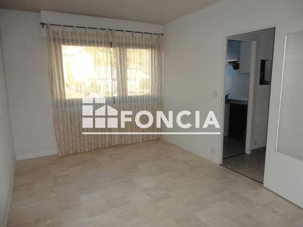 Location Appartement 2 pièces 37.53 m² - 205-227 RUE DE LA LIBERATION Saint Jean De Maurienne 73300