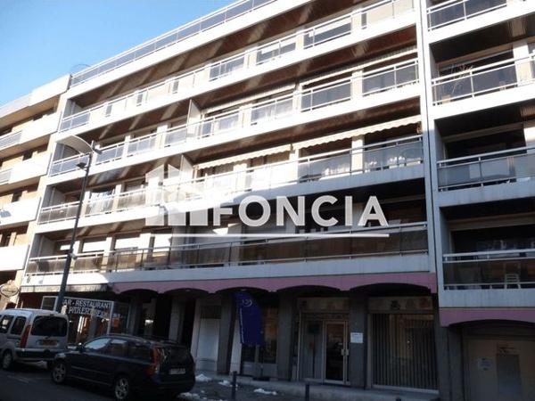 Location Appartement 2 pièces 37.53 m² - 205-227 RUE DE LA LIBERATION Saint Jean De Maurienne 73300