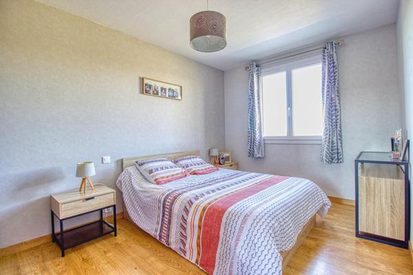 Maison de plain-pied de 115 m² avec jardin dans un hameau au calme