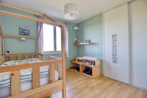 Maison de plain-pied de 115 m² avec jardin dans un hameau au calme