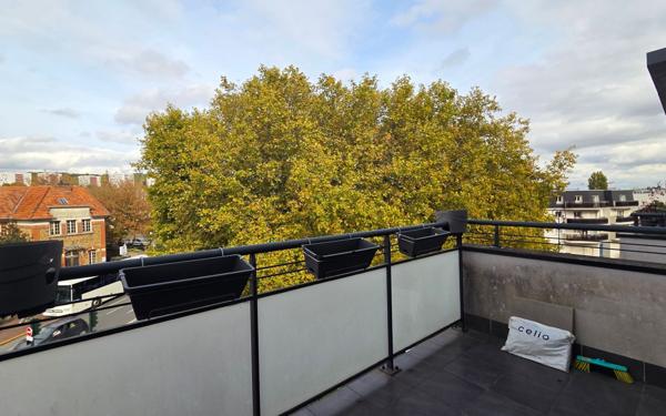 Appartement à vendre    2 pièces • 38,80 m2 Neuilly-Plaisance