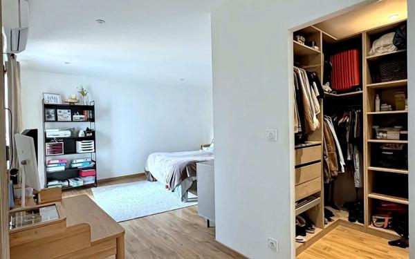 Maison à vendre    4 pièces •  Générac