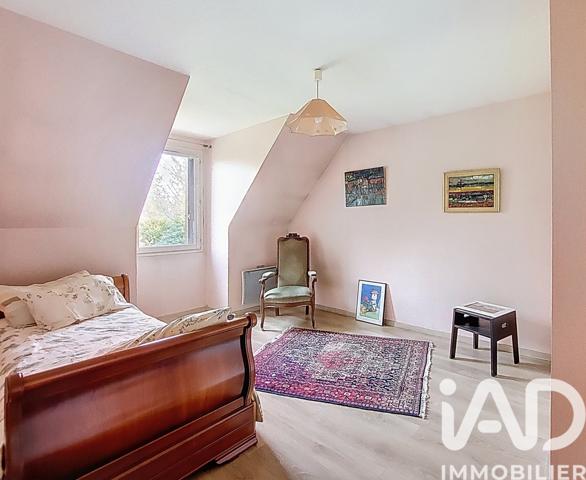 Maison à vendre 7 pièces 139,82 m² Mandres-les-Roses