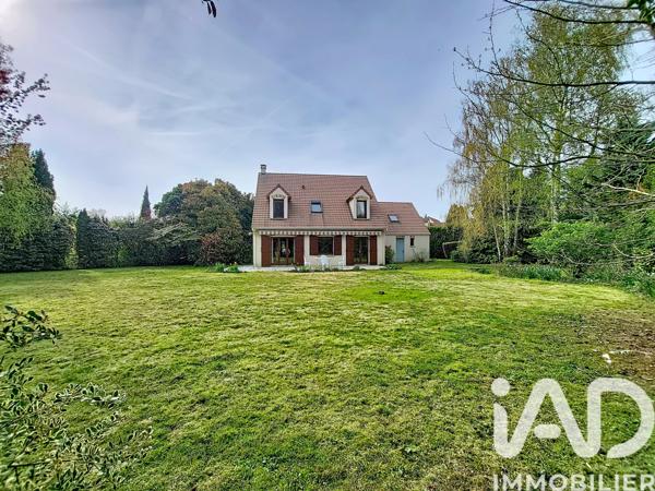 Maison à vendre 7 pièces 139,82 m² Mandres-les-Roses