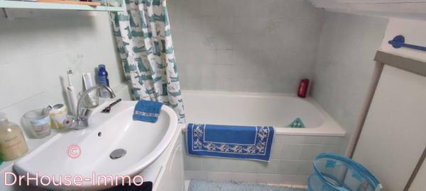 Immeuble à vendre 9 pièces de 145 m²