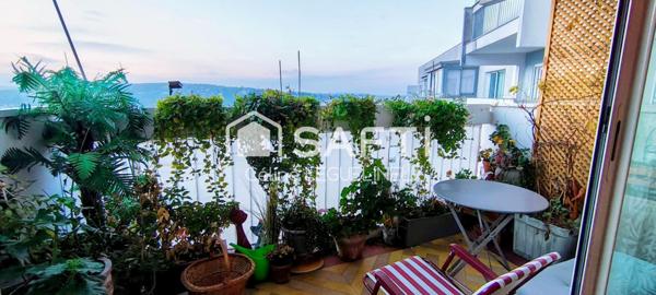 Idéal famille – T5  spacieux avec terrasse et vue dégagée à Marly-le-Roi+2 stationnements