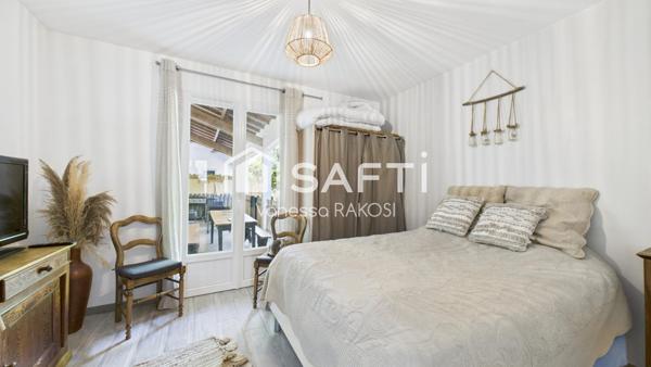 Maison de plain pied 158 m² habitables, 6 pièces, 4 chambres à Puy du Lac