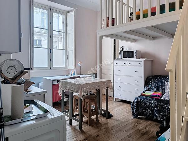Studio meublé - Nantes centre ville - 21.23 m2