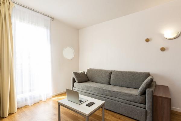 INVESTISSEMENT LOCATIF – CARRIERES SOUS POISSY - Résidence  Adagio Access - 6,63% de rentabilité.