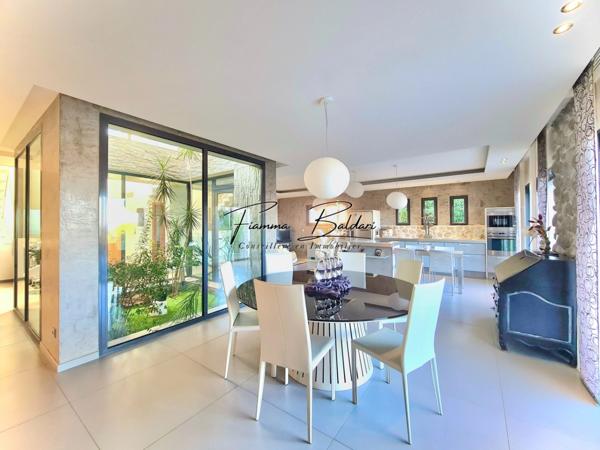 À vendre Propriété - Villa d'architecte 225m², Terrain 4 116m² à vendre, Vue mer, Folelli, Penta di Casinca, Haute-Corse (20)