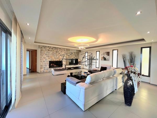 À vendre Propriété - Villa d'architecte 225m², Terrain 4 116m² à vendre, Vue mer, Folelli, Penta di Casinca, Haute-Corse (20)