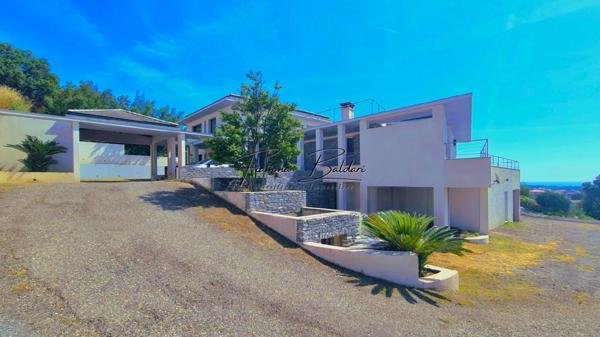 À vendre Propriété - Villa d'architecte 225m², Terrain 4 116m² à vendre, Vue mer, Folelli, Penta di Casinca, Haute-Corse (20)