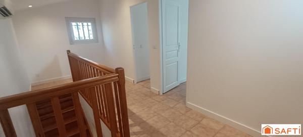 Jolie Maison sur terrain de 4000 m²