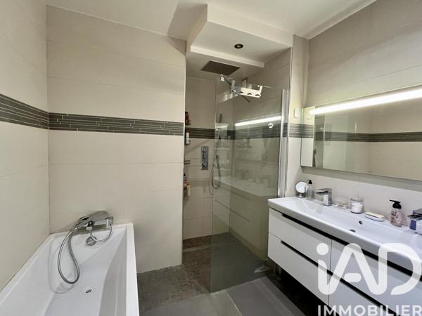 Appartement à vendre 4 pièces 90 m² Neuilly-sur-Seine