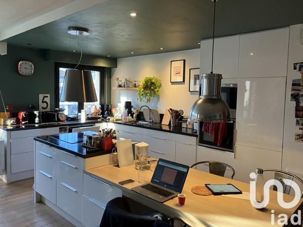 Appartement 5 pièces de 119 m² à Suresnes (92150)