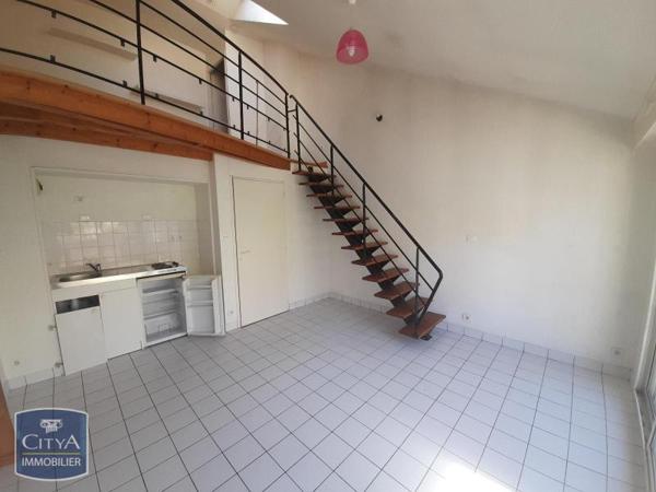 Appartement à louer 2 pièces 31.7m²