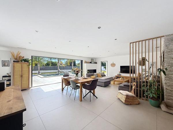 La Farlède - Villa Contemporaine, 200 m², prestations haut de gamme