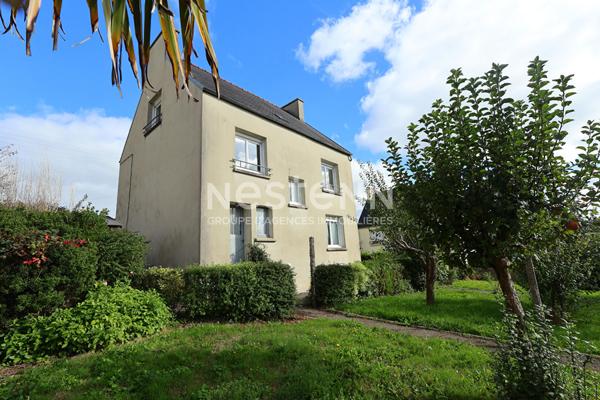 LANDERNEAU - Maison à vendre - 8 pièces, 4 chambres, à rénover