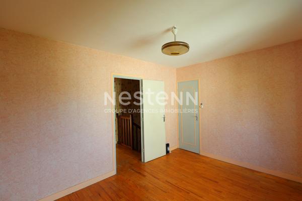 LANDERNEAU - Maison à vendre - 8 pièces, 4 chambres, à rénover