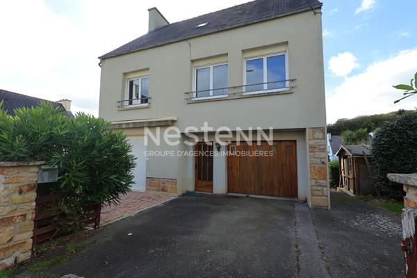 LANDERNEAU - Maison à vendre - 8 pièces, 4 chambres, à rénover