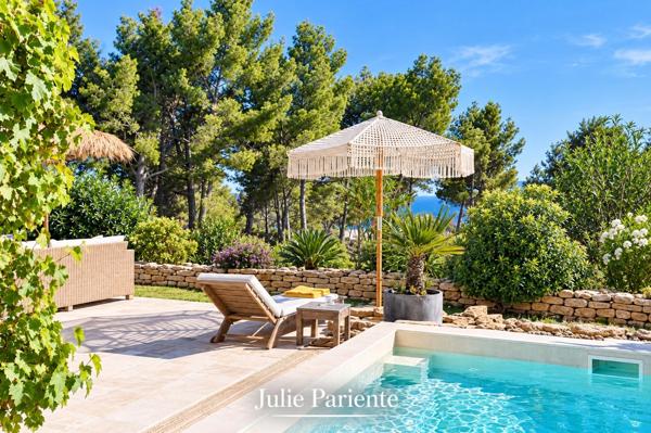 Propriété vue mer à vendre 6 pièces LA CIOTAT (13),1000 m2 terrain, piscine, pool house