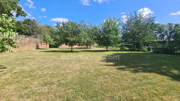 1700 M² ENV DE TERRAIN A BÂTIR (30 M DE FAÇADE) SITUÉ 10 MN DE VALENCIENNES ET 25 MN DE MONS (BELGIQUE) -15 MN AUTOROUTE A23