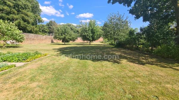 1700 M² ENV DE TERRAIN A BÂTIR (30 M DE FAÇADE) SITUÉ 10 MN DE VALENCIENNES ET 25 MN DE MONS (BELGIQUE) -15 MN AUTOROUTE A23