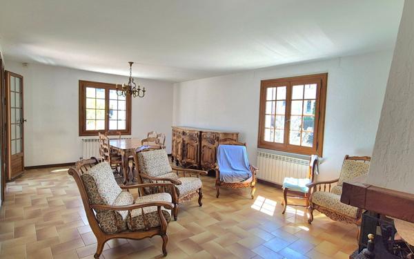 Maison à vendre    5 pièces • 130 m2 La Garde