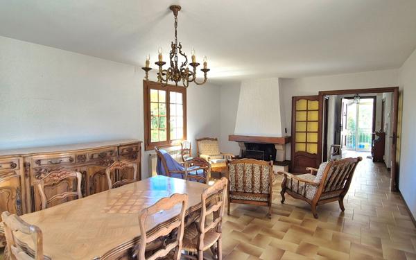 Maison à vendre    5 pièces • 130 m2 La Garde
