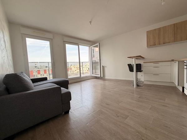 Appartement Villeneuve La Garenne 2 pièce(s) 42.8 m2