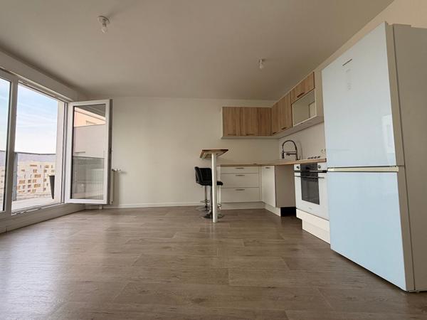 Appartement Villeneuve La Garenne 2 pièce(s) 42.8 m2