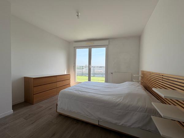 Appartement Villeneuve La Garenne 2 pièce(s) 42.8 m2