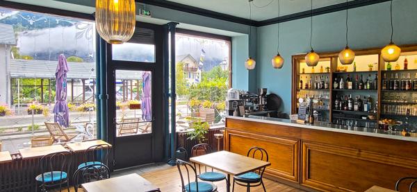 Commerce à vendre à Le Bourg-d'Oisans (38520) - Isère