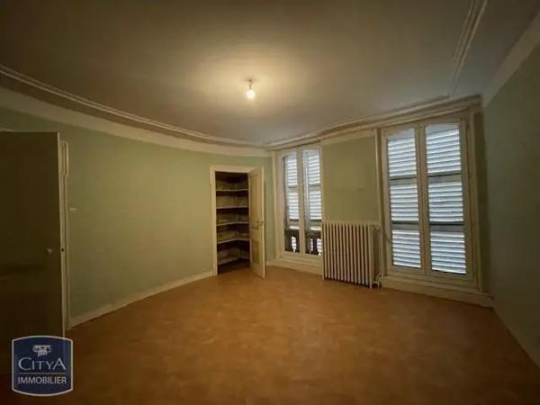 Immeuble à vendre 380m² Jouy-aux-Arches (57130)
