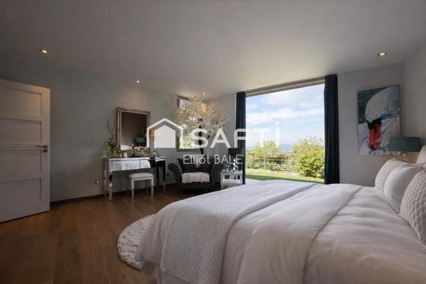 Contemporary villa near Escalet beach