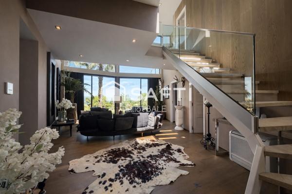 Contemporary villa near Escalet beach