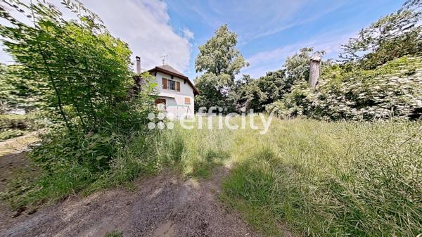 Maison
         5 pièces
        - 150 m² 660 000 € *