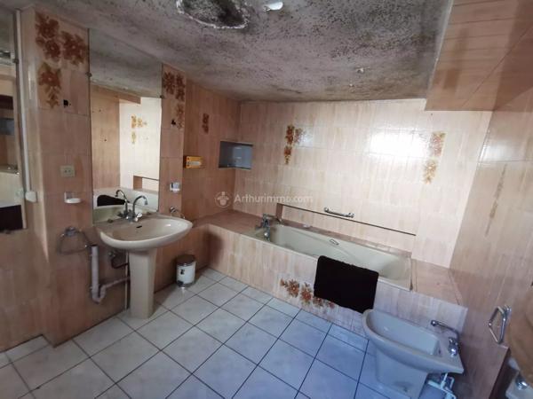Vente Maison de ville 5 pièces 150 m2 à Bourbonne-les-Bains