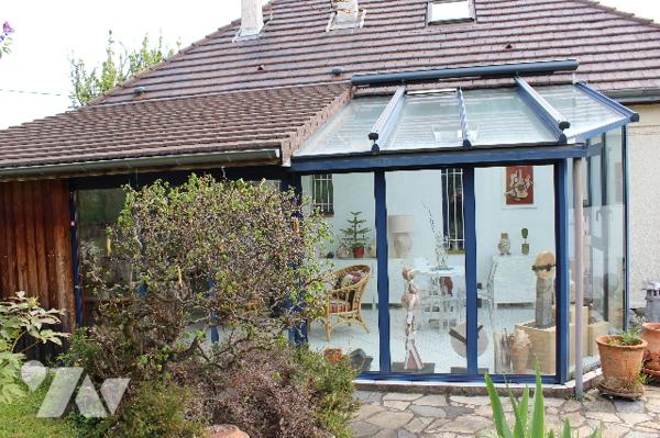 Ceyrat, limite Beaumont et Clermont-Sud, au calme, non isolée, pavillon en très bon état