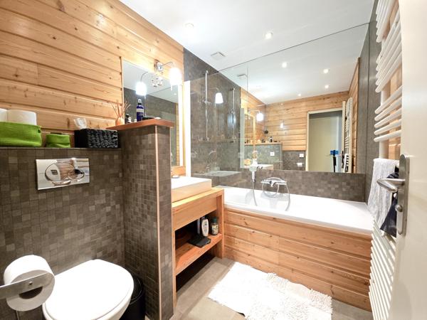 Vente / Maison et grand terrain