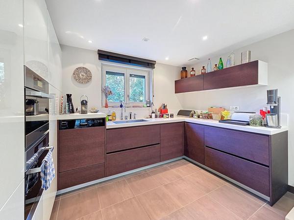 Vente / Maison et grand terrain